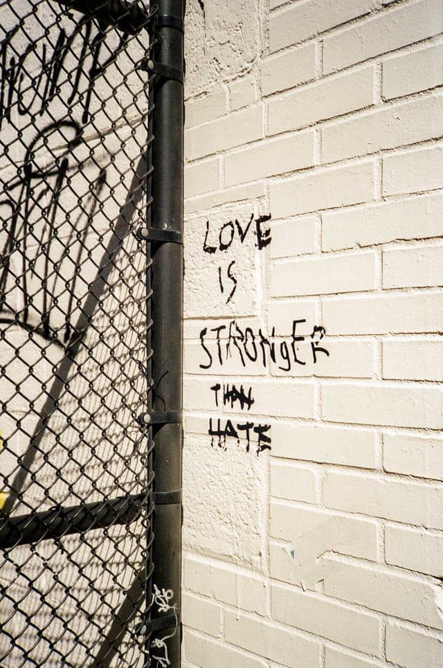 Love Graffiti